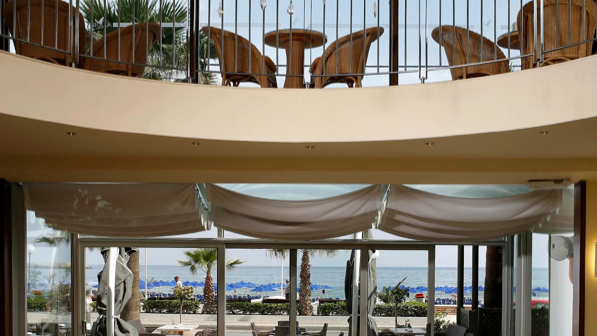 Отель Aquila Porto Rethymno  Ретимно