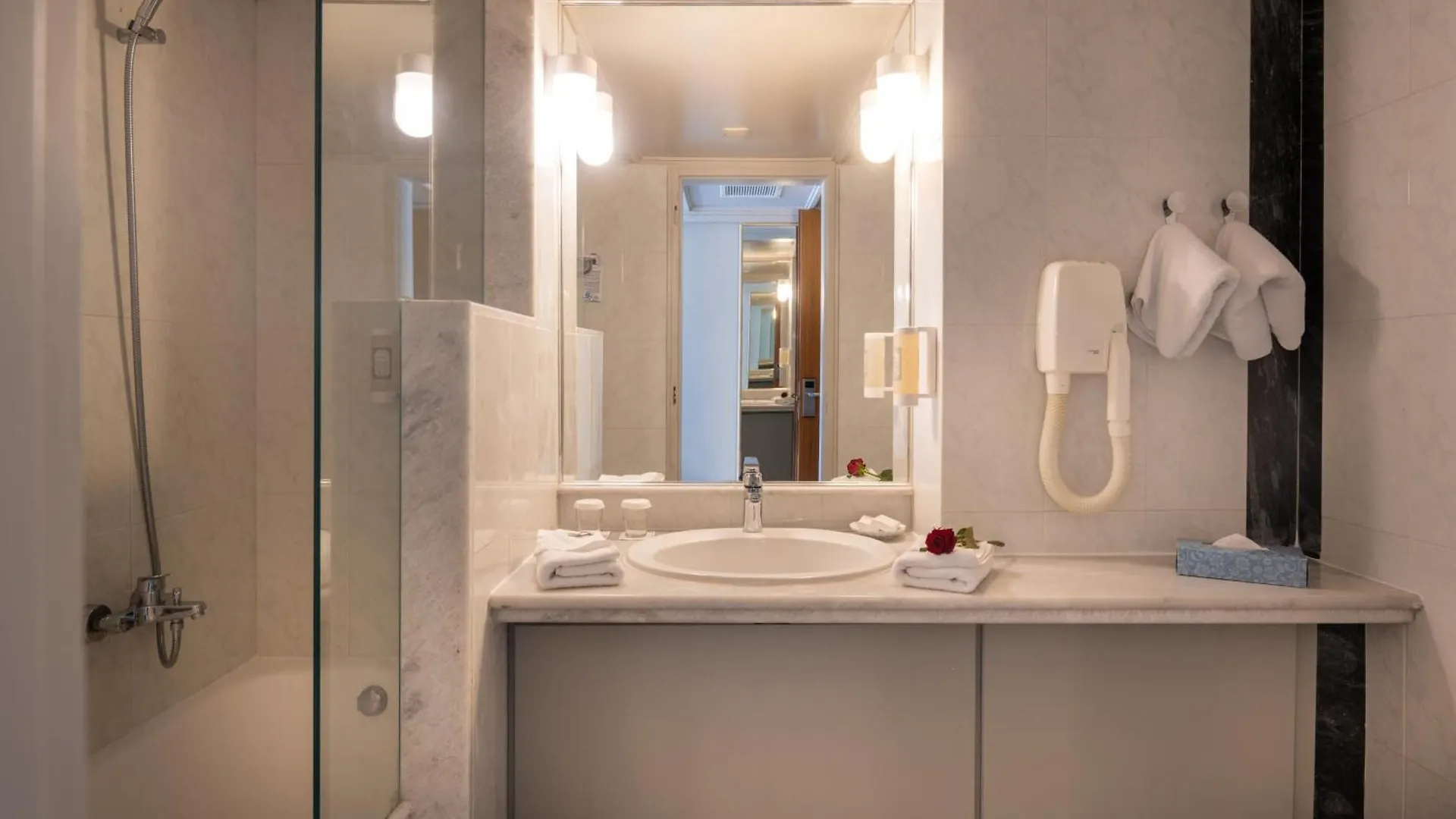 Aquila Porto Rethymno 호텔  레팀노